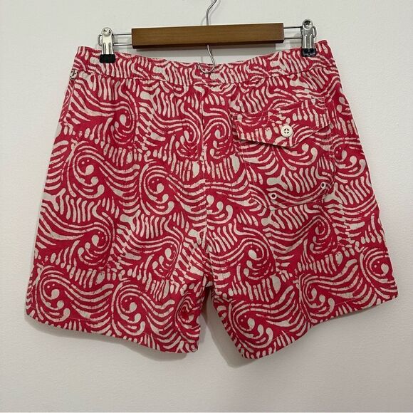 J‎ Crew Men’s Tropical Red White Print Swim Shorts size Medium - Picture 8 of 9